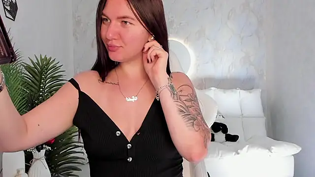 babyisperfect online show from September 11, 3:39 am