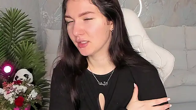 babyisperfect online show from November 18, 3:56 am