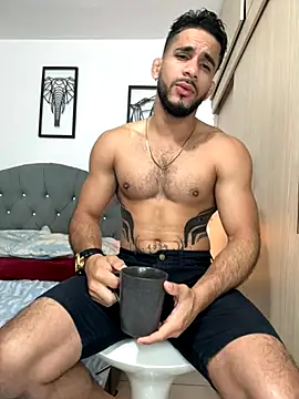 Maximiliano ford online show from September 24, 10:29 am