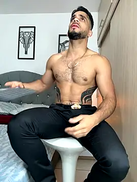 Maximiliano ford online show from September 28, 10:42 am