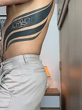 Maximiliano ford online show from November 23, 10:15 am