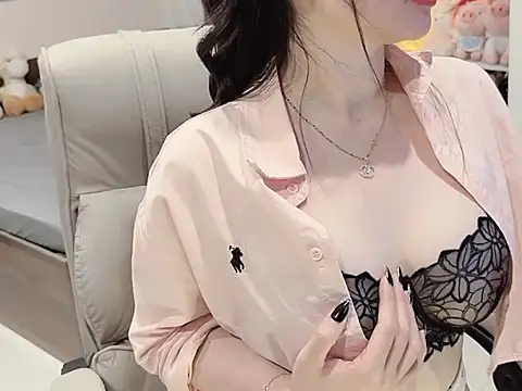 Nabiii6868 online show from April 4, 4:15 pm