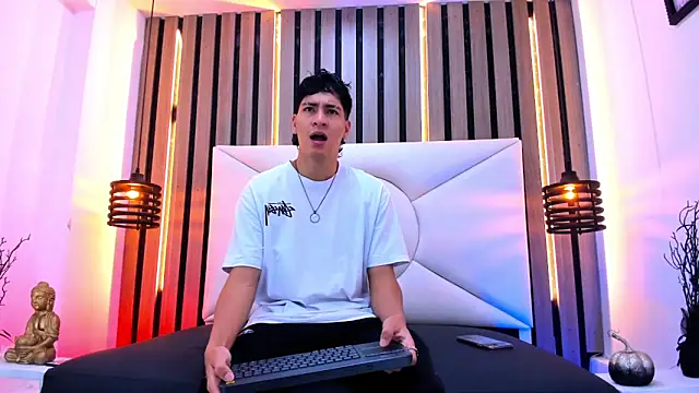 Jhojan twink online show from October 25, 12:13 pm