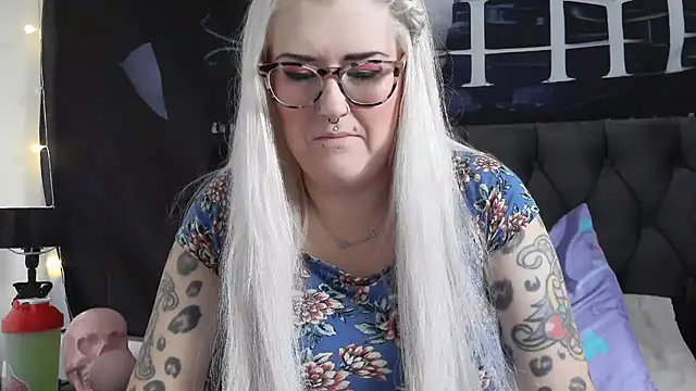 Sizzling Indie36 online show from September 13, 4:18 pm