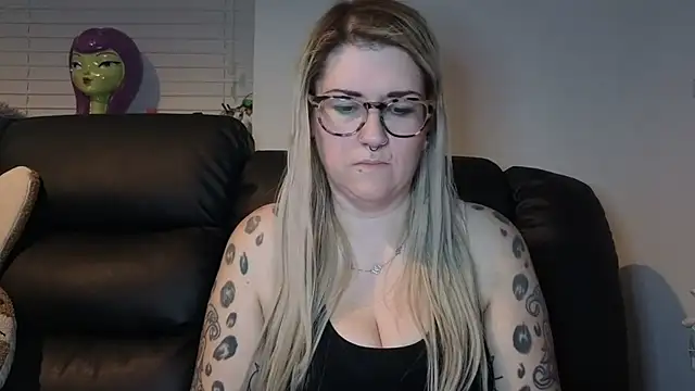 Sizzling Indie36 online show from March 6, 11:34 pm