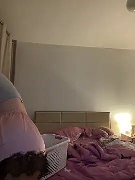 Natasha Cameron22 online show from April 14, 8:37 pm