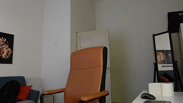 Brad Holloway online show from April 4, 6:33 am