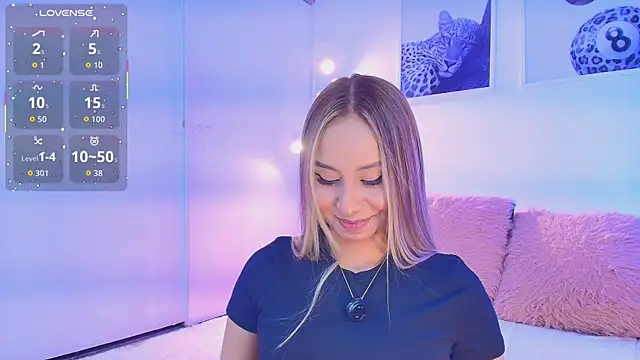 Valen ross  online show from July 25, 9:12 pm