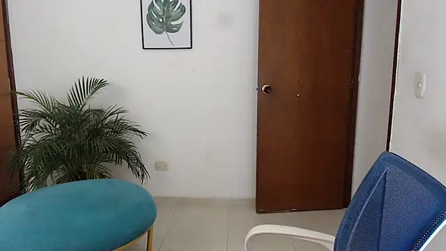 Snapshot of Themagicpotion chatting on April 21, 4:01 pm Themagicpotion online show from April 21, 4:01 pm