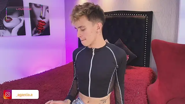 LiamWildx20 online show from December 4, 5:39 am