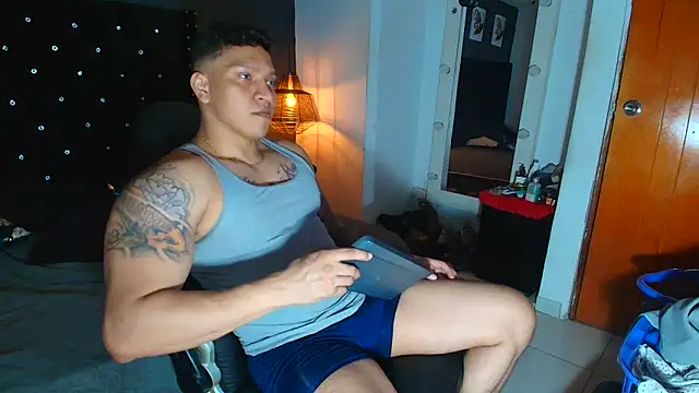 ethan dalton  online show from January 7, 3:20 am