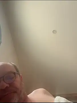 Ben646 online show from February 6, 11:46 am