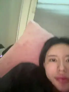 Snapshot of tangju7 chatting on December 2, 4:51 am tangju7 online show from December 2, 4:51 am