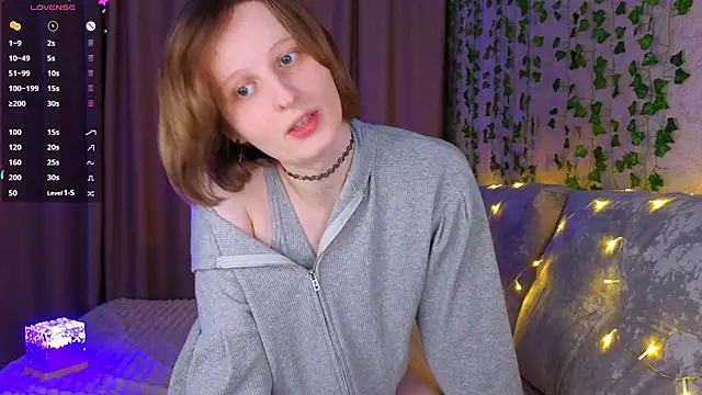 Snapshot of c0ralynx chatting on May 30, 10:07 pm c0ralynx online show from May 30, 10:07 pm