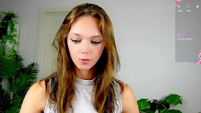 Sweet Piece online show from October 4, 10:30 pm