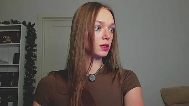 Sweet Piece online show from February 1, 11:25 pm