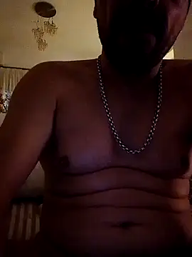 Snapshot of tsiff21cm chatting on July 13, 2:47 am tsiff21cm online show from July 13, 2:47 am