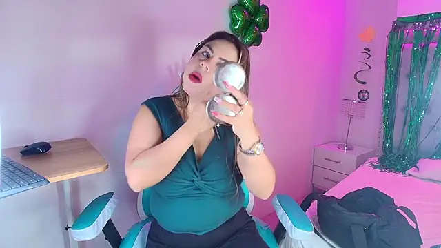 Lia adamsss online show from March 19, 1:42 am