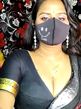 Snapshot of hotshilpa chatting on January 9, 1:14 pm hotshilpa online show from January 9, 1:14 pm