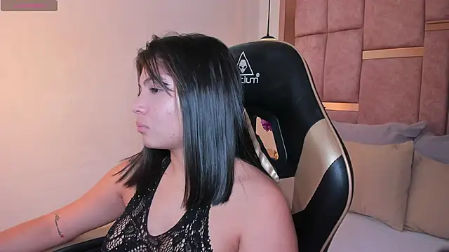 abby roux online show from April 23, 3:30 am