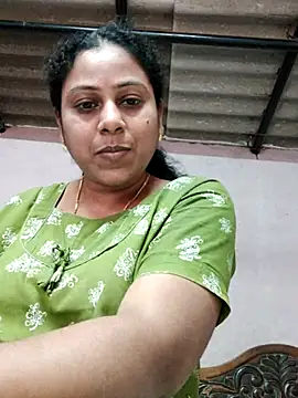 JENNIFERtamil online show from November 20, 7:19 am