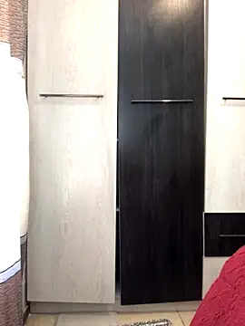 Snapshot of Elonelo chatting on September 12, 8:03 am Elonelo online show from September 12, 8:03 am