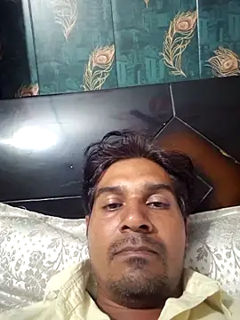 Snapshot of johnny8731 chatting on October 9, 3:21 pm johnny8731 online show from October 9, 3:21 pm