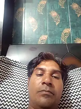 Snapshot of johnny8731 chatting on October 19, 3:12 pm johnny8731 online show from October 19, 3:12 pm