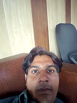 Snapshot of johnny8731 chatting on October 20, 10:05 am johnny8731 online show from October 20, 10:05 am