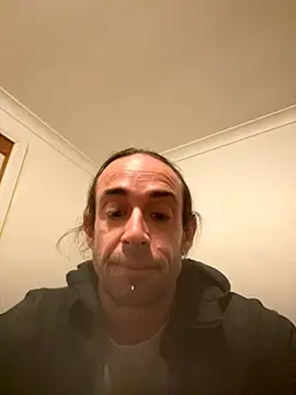 Snapshot of mastertittiefkr chatting on September 13, 1:33 pm mastertittiefkr online show from September 13, 1:33 pm