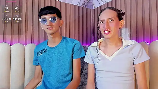 Snapshot of peachandtyron_ chatting on March 18, 7:10 pm peachandtyron online show from March 18, 7:10 pm