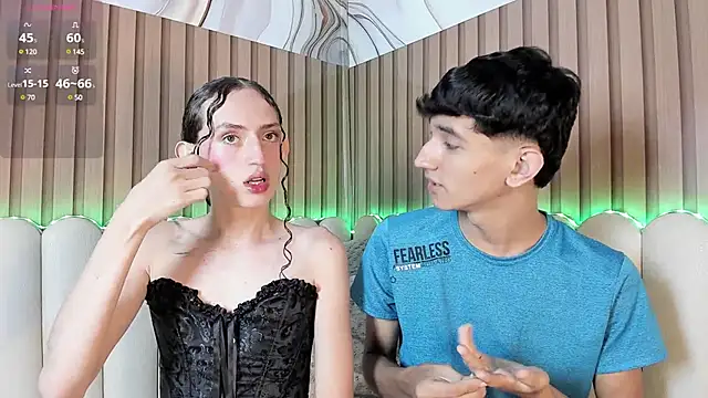 Snapshot of peachandtyron_ chatting on March 20, 7:14 pm peachandtyron online show from March 20, 7:14 pm