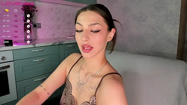 LilFlexxy online show from September 9, 4:50 pm