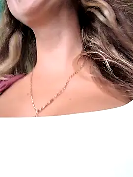 Brilliant-Splashes online show from November 14, 5:28 am