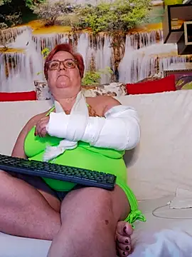 QueenPammy1 online show from February 25, 10:04 am