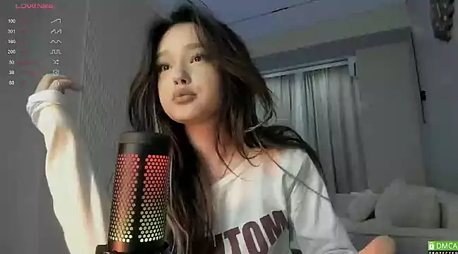 Snapshot of ayami_lia chatting on March 19, 7:49 pm ayami lia online show from March 19, 7:49 pm