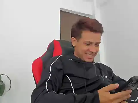 abel bigcok online show from January 8, 8:11 pm