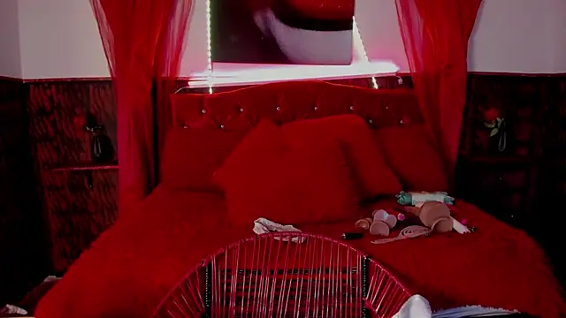 Snapshot of dirtyBBWplay chatting on October 11, 9:46 pm dirtyBBWplay online show from October 11, 9:46 pm