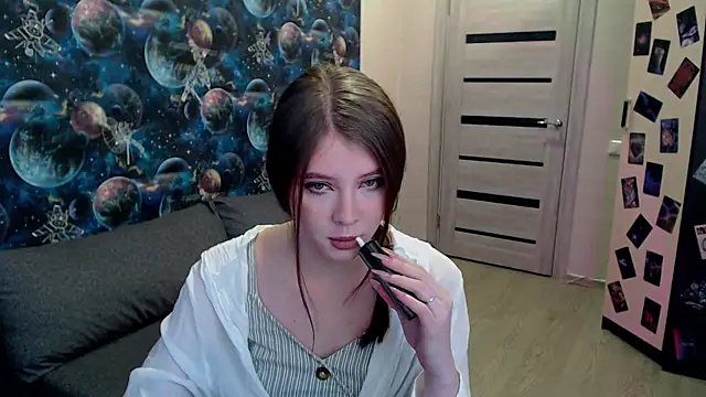 Snapshot of GinnyBlacky chatting on November 17, 8:03 pm GinnyBlacky online show from November 17, 8:03 pm