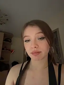 Snapshot of GinnyBlacky chatting on November 22, 9:25 pm GinnyBlacky online show from November 22, 9:25 pm