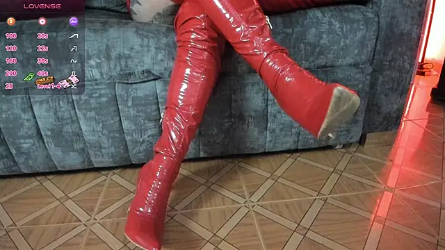  LuanaDabbraccio online show from November 21, 2:05 pm