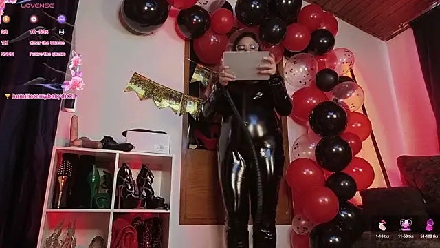  LuanaDabbraccio online show from April 30, 1:50 pm