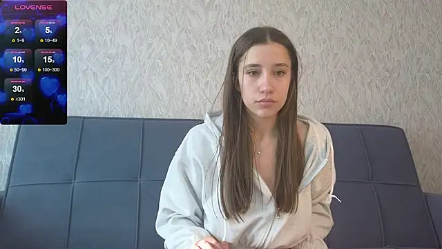 hot ass 18 online show from March 17, 9:01 am