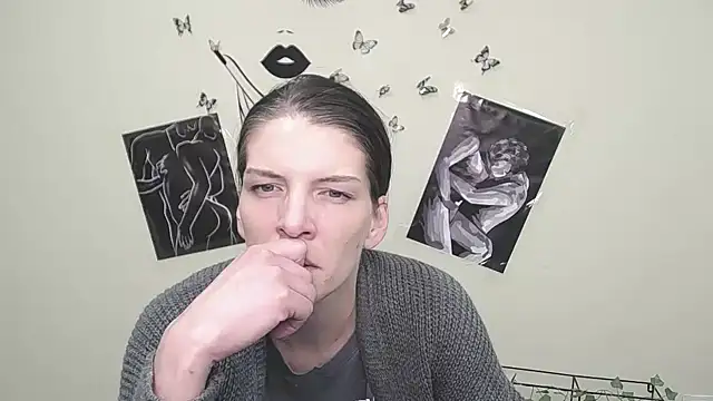 VanessaRey  online show from March 19, 7:40 am