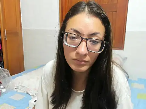 DulceXmile online show from April 24, 4:31 pm