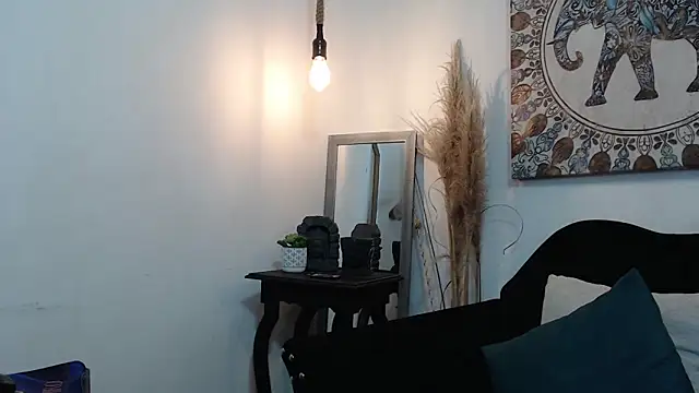 GagingZhara online show from October 10, 12:15 pm