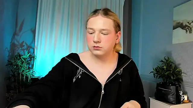 Jes Solar online show from October 5, 11:30 am