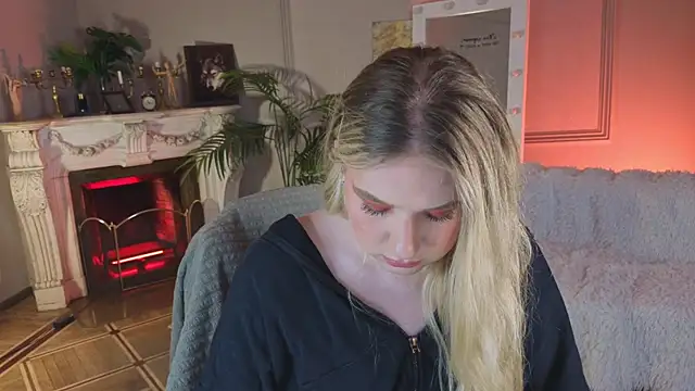 Jes Solar online show from December 3, 8:51 pm