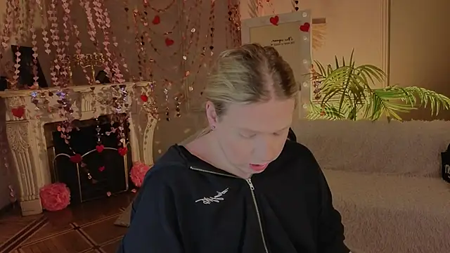 Jes Solar online show from February 19, 10:28 pm