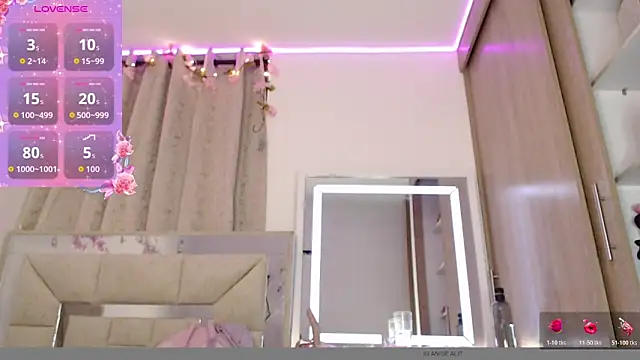 AlitaAnisee online show from April 11, 3:00 am